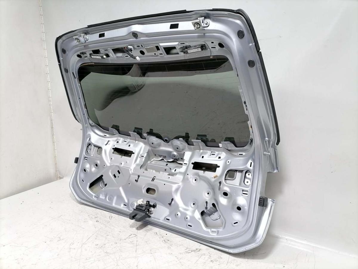 VW Passat B9 original Heckklappe mit Heckscheibe Kombi Variant LM7P Oyster Silver Bj.2024